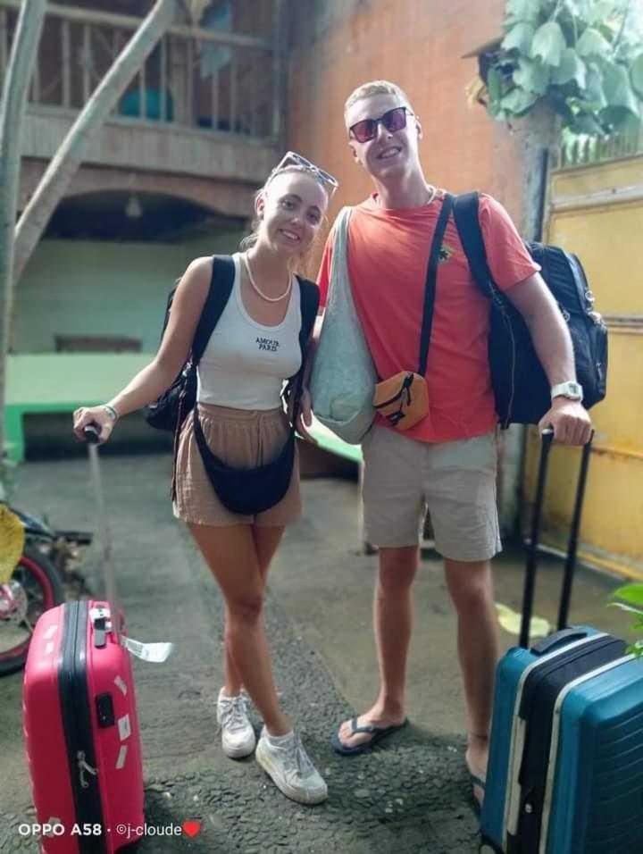 Bambooze Hauz Hotel Balabag  Exterior foto