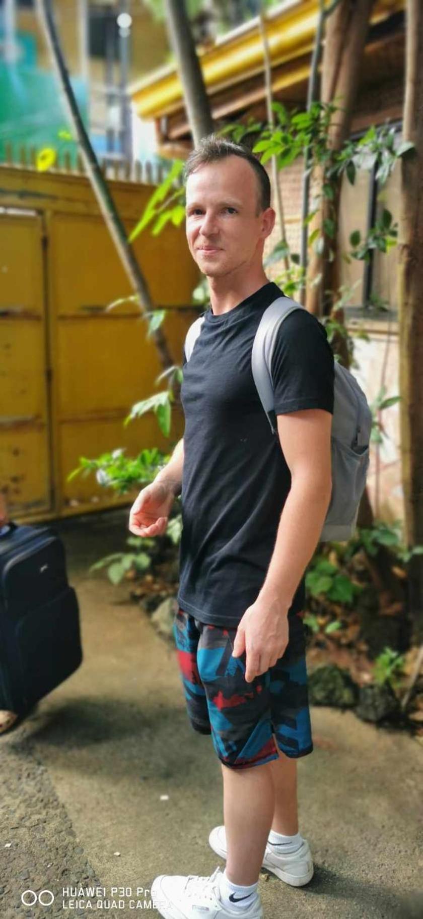 Bambooze Hauz Hotel Balabag  Exterior foto